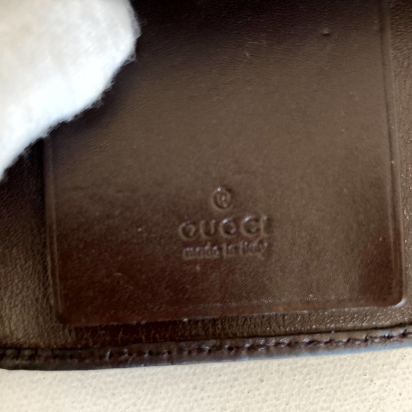 🤎🧨GUCCI Key Ring Case Brown Embossed Leather Micro Guccissima Gold Heart - Picture 8 of 11